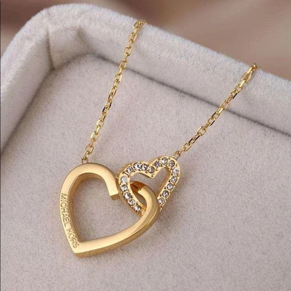 NWT Michael Kors Double Heart, Crystal Gold Pendant Adjustable Necklace - Picture 1 of 4
